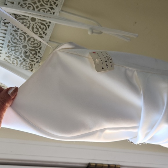 Jessica McClintock White Formal Halter Dress Wedding - Picture 7 of 13